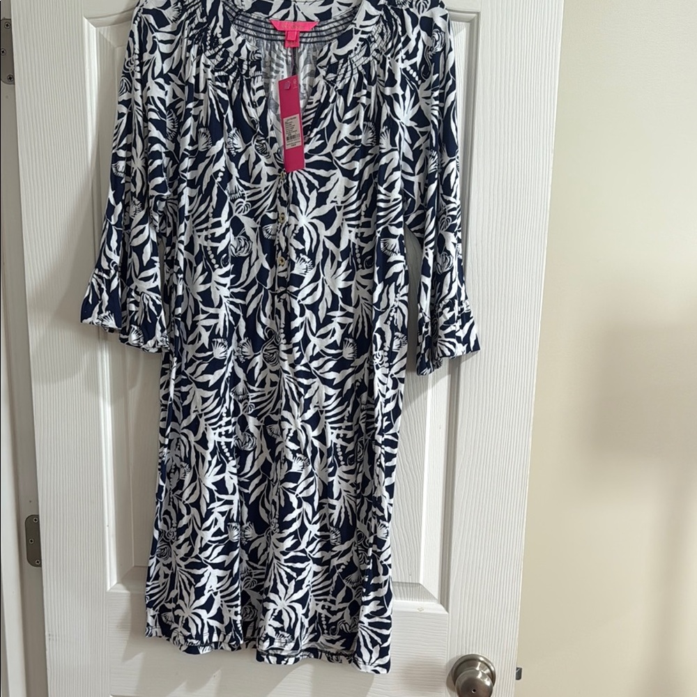 Lilly Pulitzer Navy and White Leaf Print Dress
